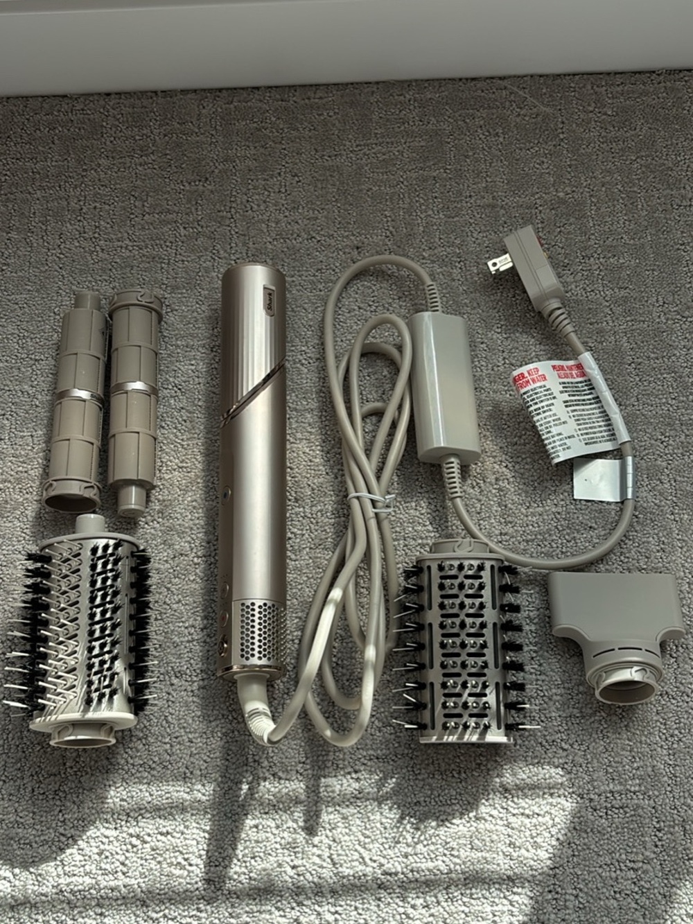 Shark Multi-Attachment Hot Air Styling Brush - Silver
